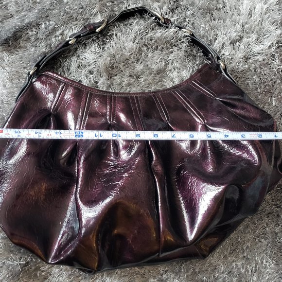 Daisy Fuentes hobo purse - Picture 9 of 9